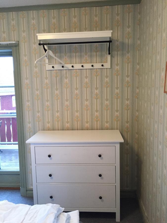 Gaestgivars Vandrarhem Och B&B Jarvso Luaran gambar